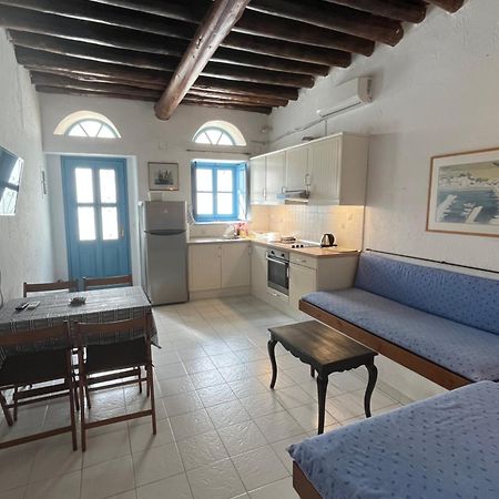 Neoclassical Apartment, Central Chora Andros מראה חיצוני תמונה